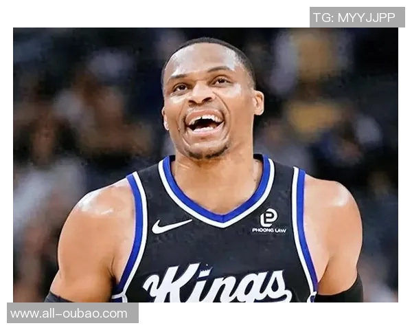 威少称赞魔术师为历史最佳球员之一并表示其善行是自己学习的榜样