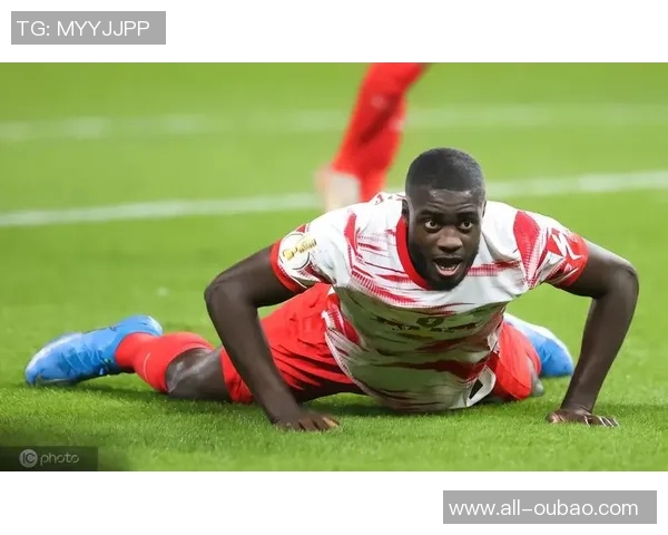 于帕梅卡诺坦言上半场表现欠佳并分析第二个失球的站位问题